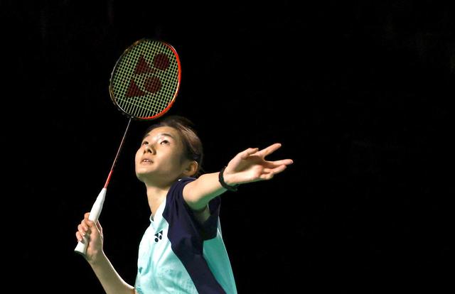 贝蒂斯官方：巴萨外租前锋罗克左脚踝内侧韧带轻度扭伤