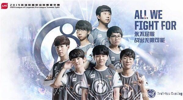 100 Thieves CEO花费$30,000进行箱子开启，获得$3,000刀具