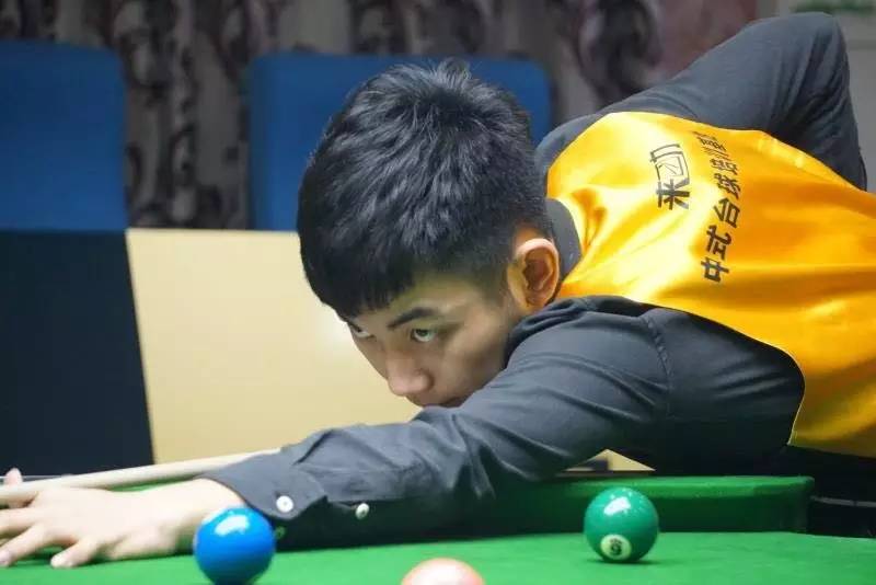 作为弱侧伸 作为弱侧伸