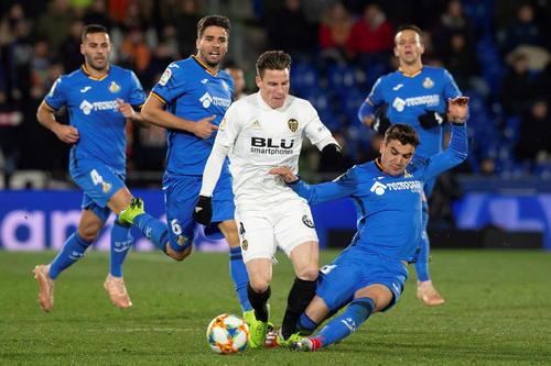 入全球四强 入全球四强